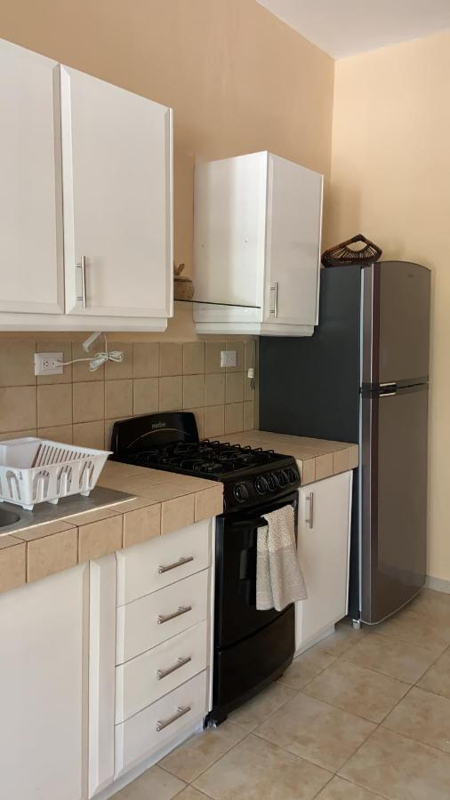 Beachfront Apartment With Swimming Pool. One Bedroom Селестун Екстериор снимка